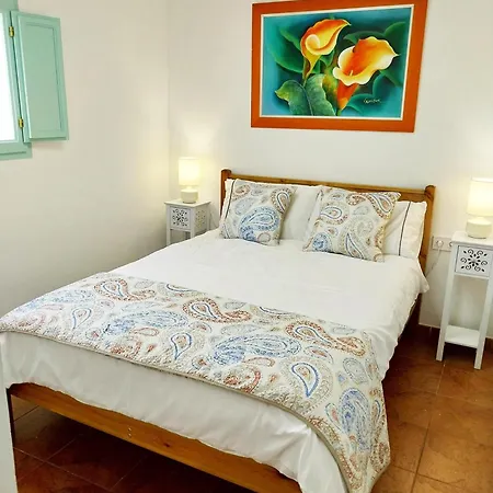 La Casita Del Limoncito, * Alcaucin